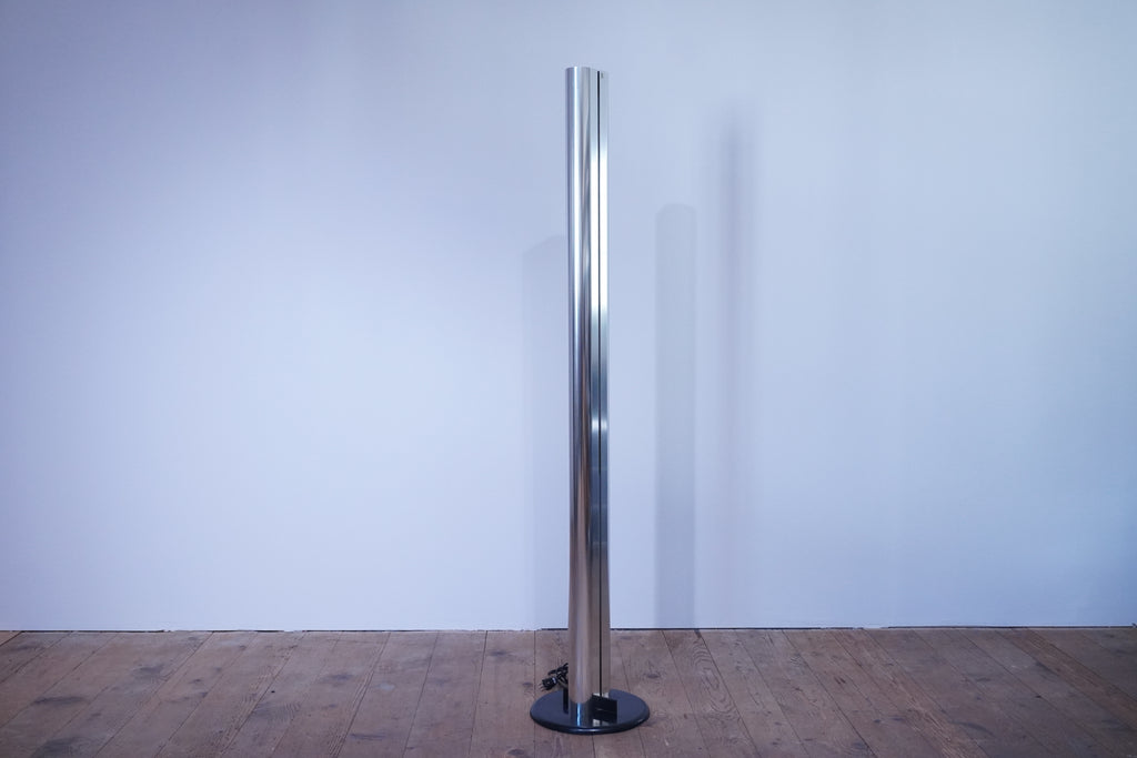 Artemide Megaron Stehleuchte Alu glänzend