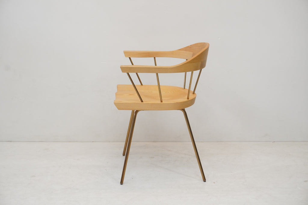 BassamFellows Spindle Chair Eiche Messing - Designklassiker