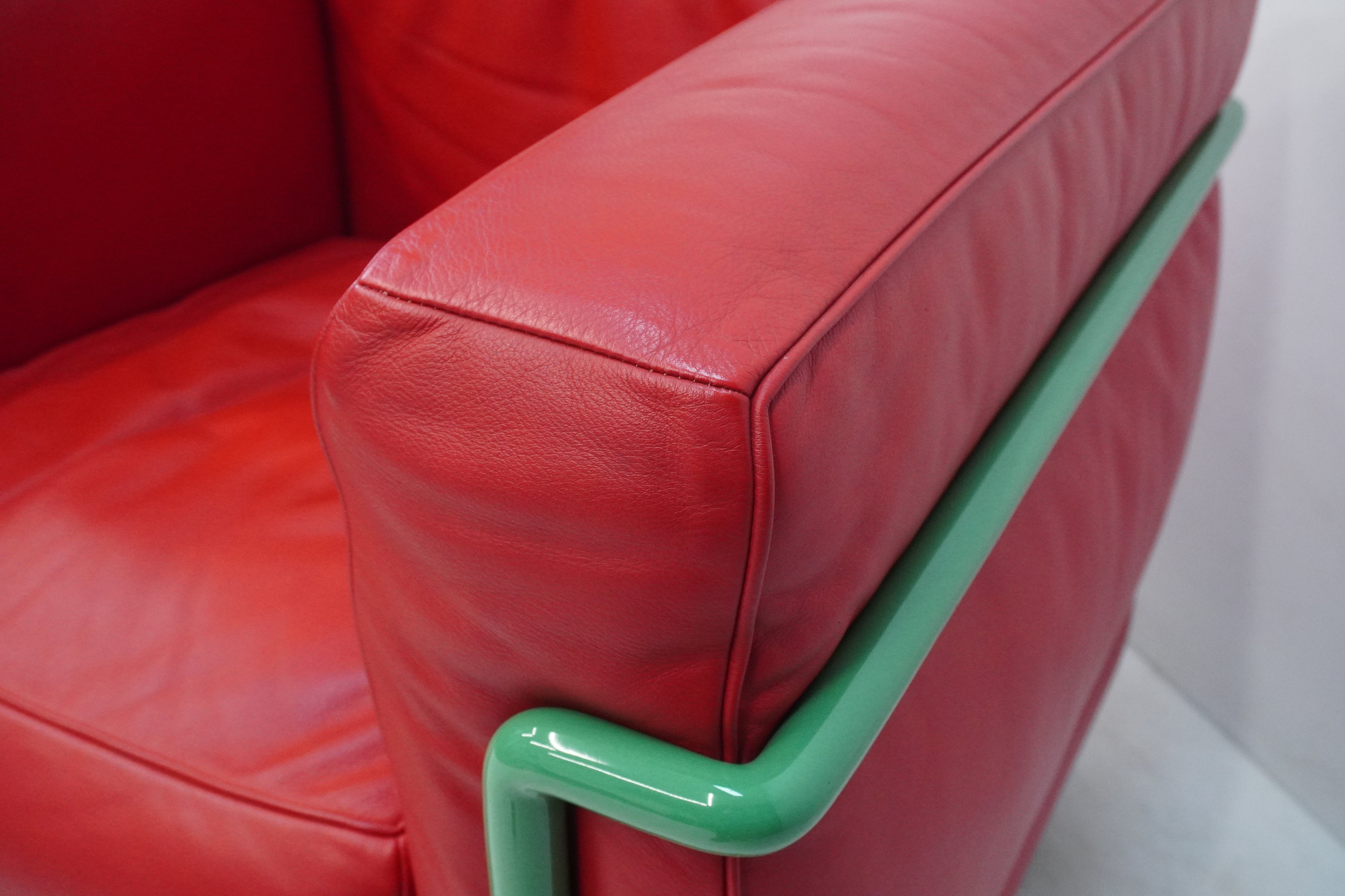 Cassina LC2 Sessel Le Corbusier Leder rot