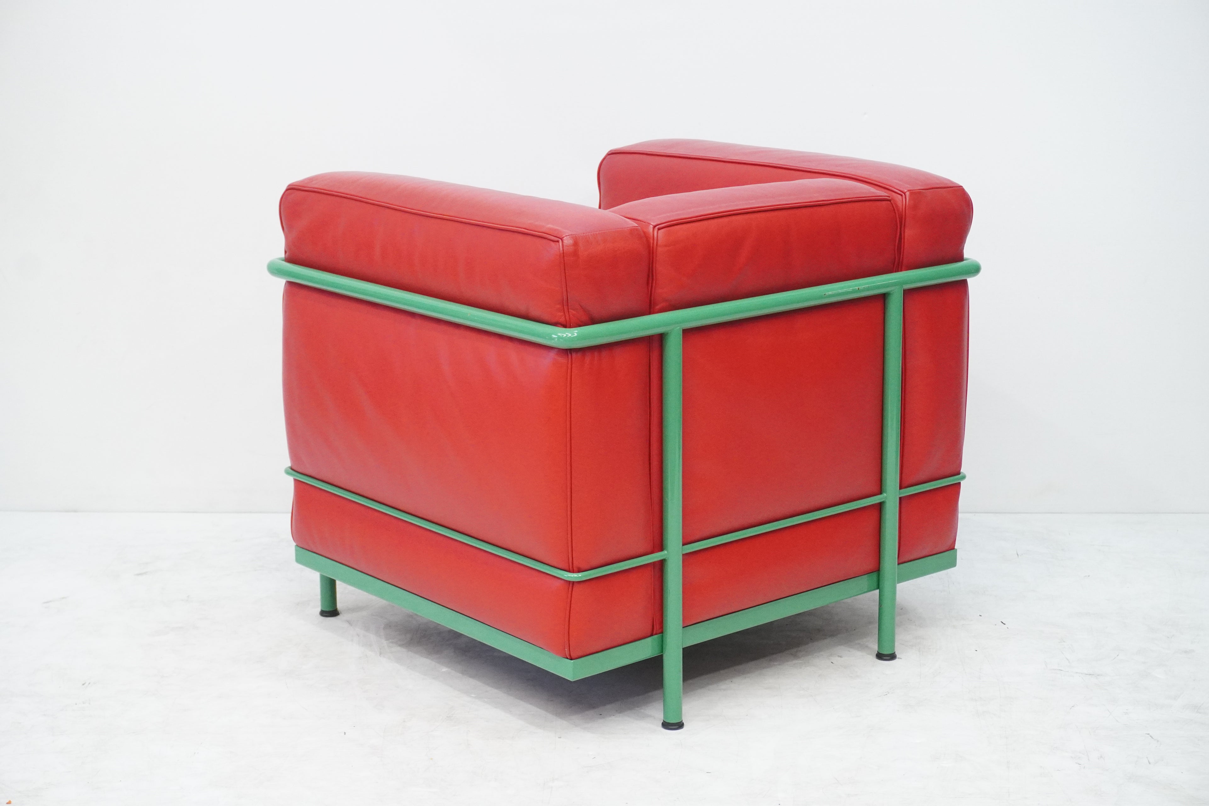 Cassina LC2 Sessel Le Corbusier Leder rot