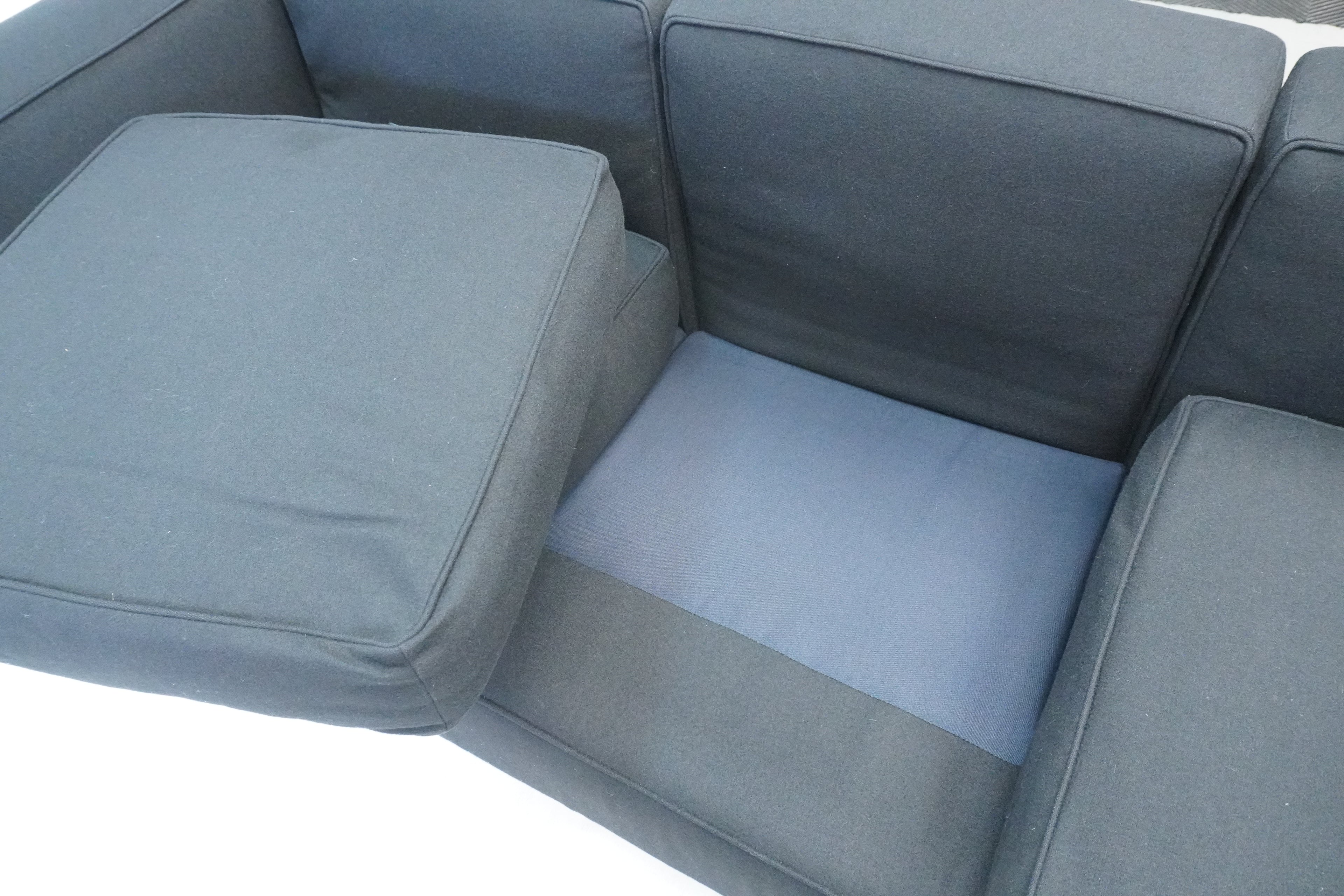 Cassina LC2 3er Sofa Le Corbusier Stoff schwarz