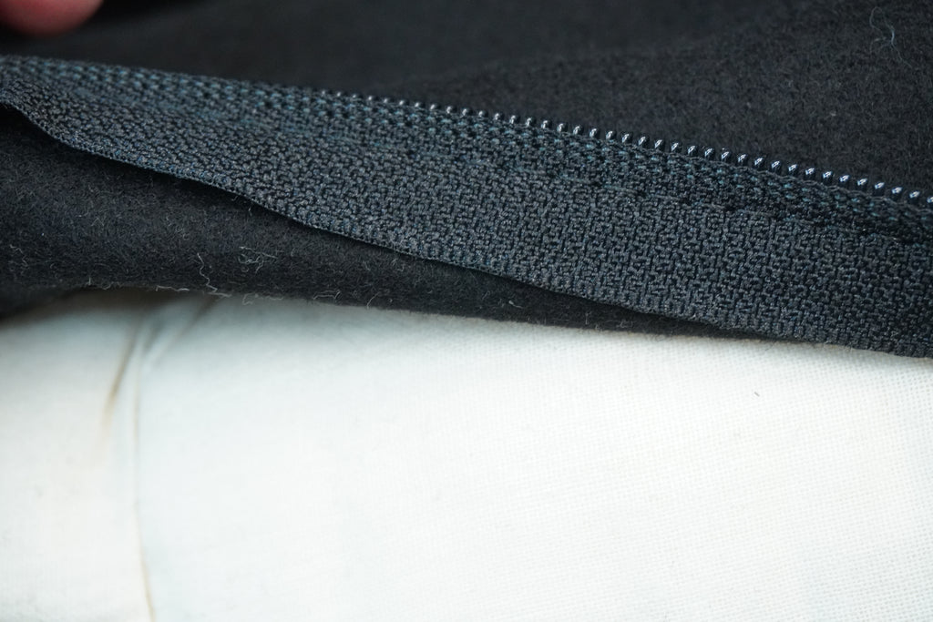 Cassina LC2 3er Sofa Le Corbusier Stoff schwarz
