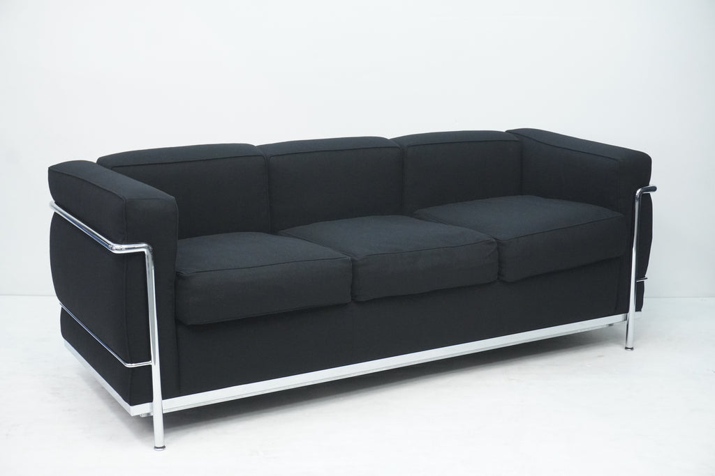 Cassina LC2 3er Sofa Le Corbusier Stoff schwarz