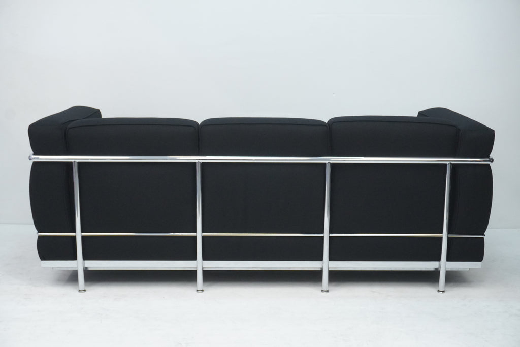 Cassina LC2 3er Sofa Le Corbusier Stoff schwarz