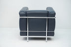 Cassina LC2 Sessel Le Corbusier Leder dunkelblau
