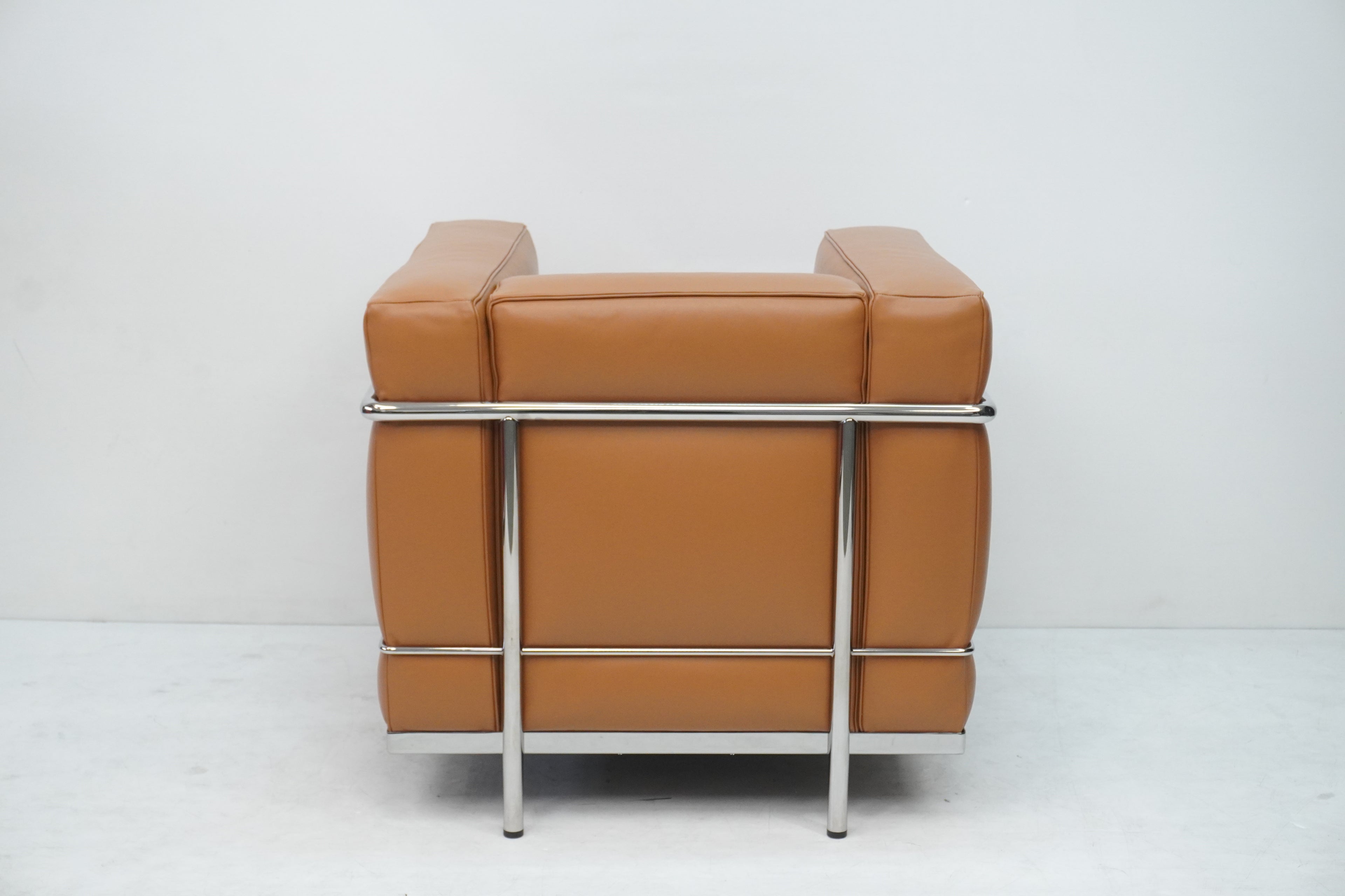 Cassina LC2 Sessel Le Corbusier Leder cognac