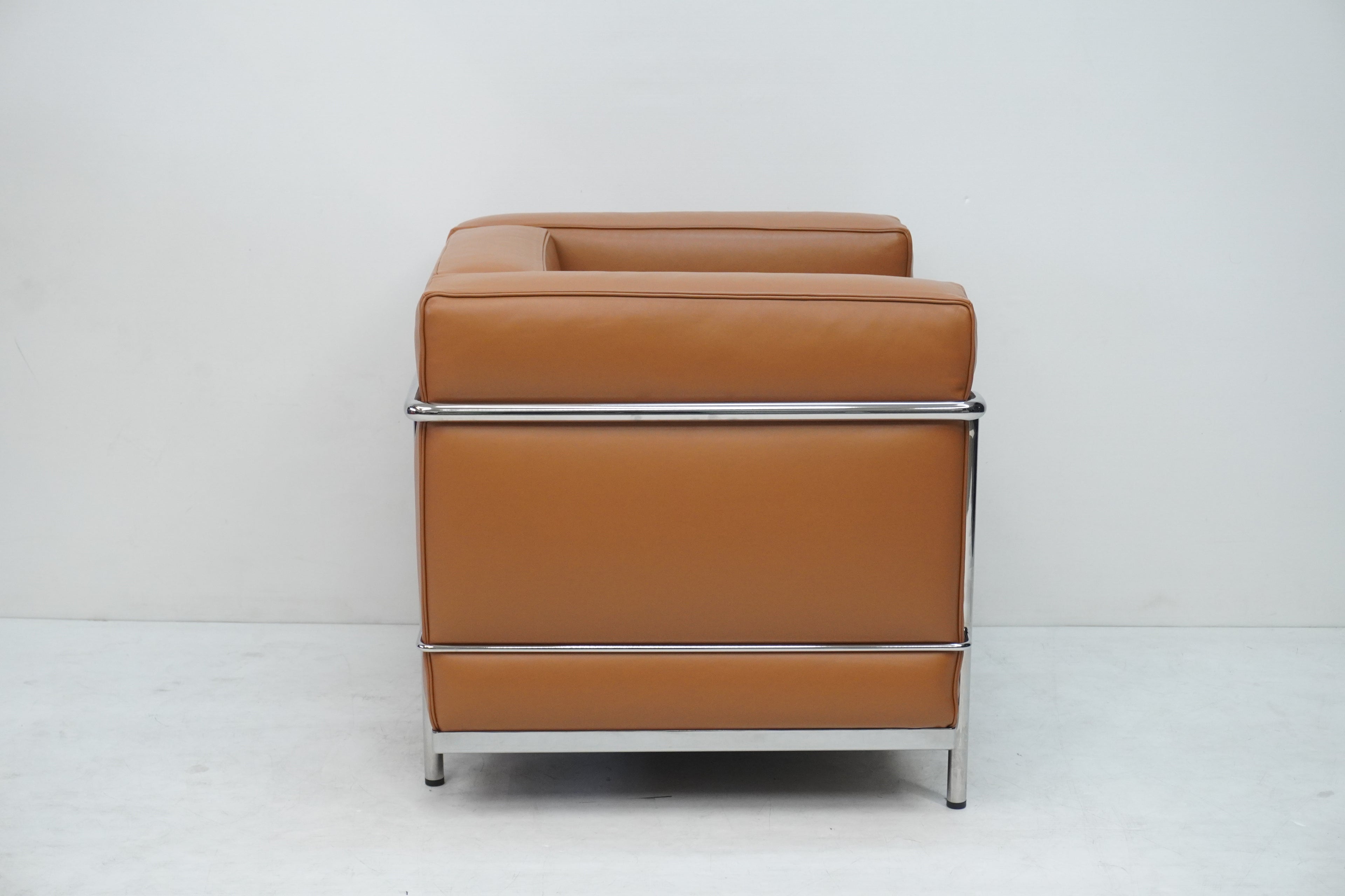 Cassina LC2 Sessel Le Corbusier Leder cognac