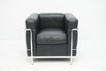 Cassina LC2 Sessel Le Corbusier Leder schwarz