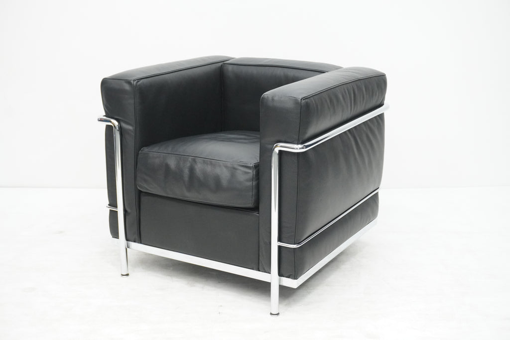 Cassina LC2 Sessel Le Corbusier Leder schwarz