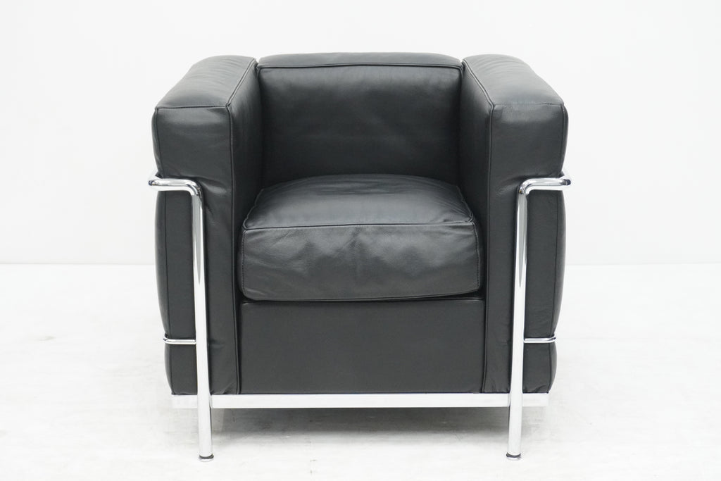 Cassina LC2 Sessel Le Corbusier Leder schwarz