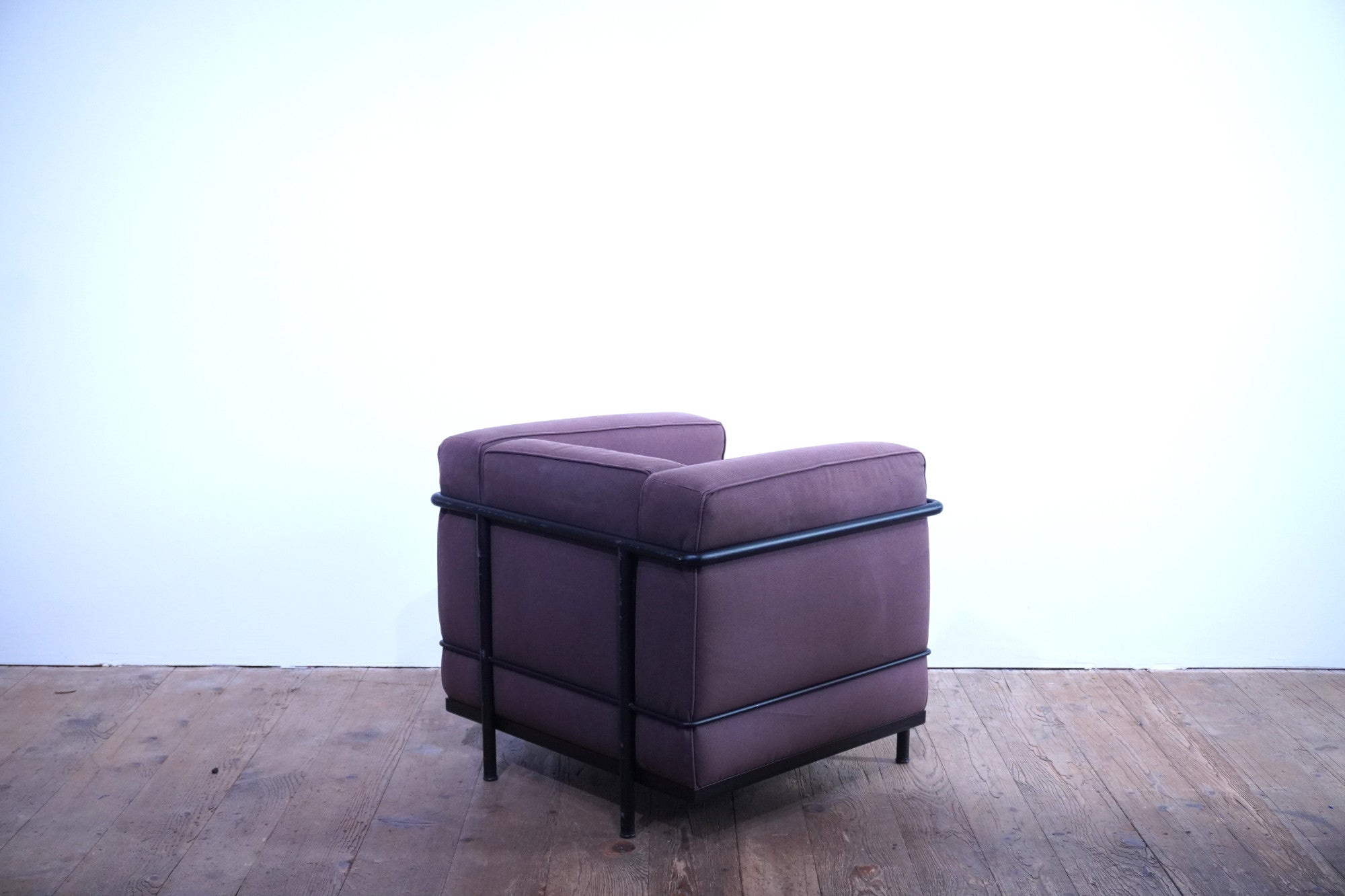 Cassina LC2 Sessel Le Corbusier Leder Stoff braun