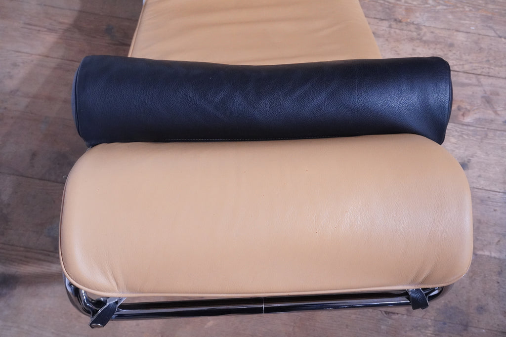Cassina LC4 Liege Le Corbusier Leder cognac
