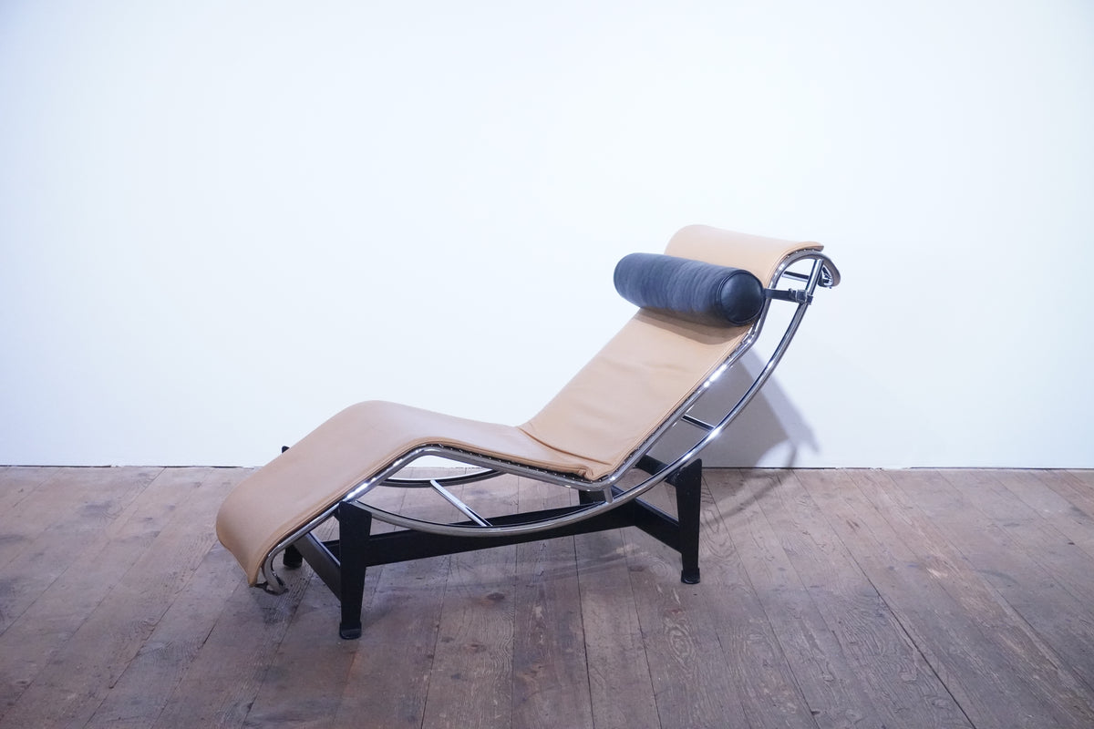 Cassina LC4 Liege Le Corbusier Leder cognac