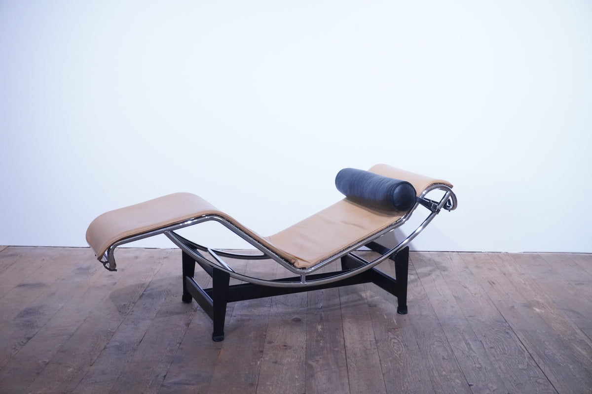 Cassina LC4 Liege Le Corbusier Leder cognac