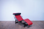 Cassina LC4 Liege Le Corbusier Leder rot