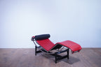 Cassina LC4 Liege Le Corbusier Leder rot