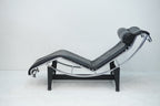 Cassina LC4 Liege Le Corbusier Leder schwarz