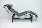 Cassina LC4 Liege Le Corbusier Leder schwarz