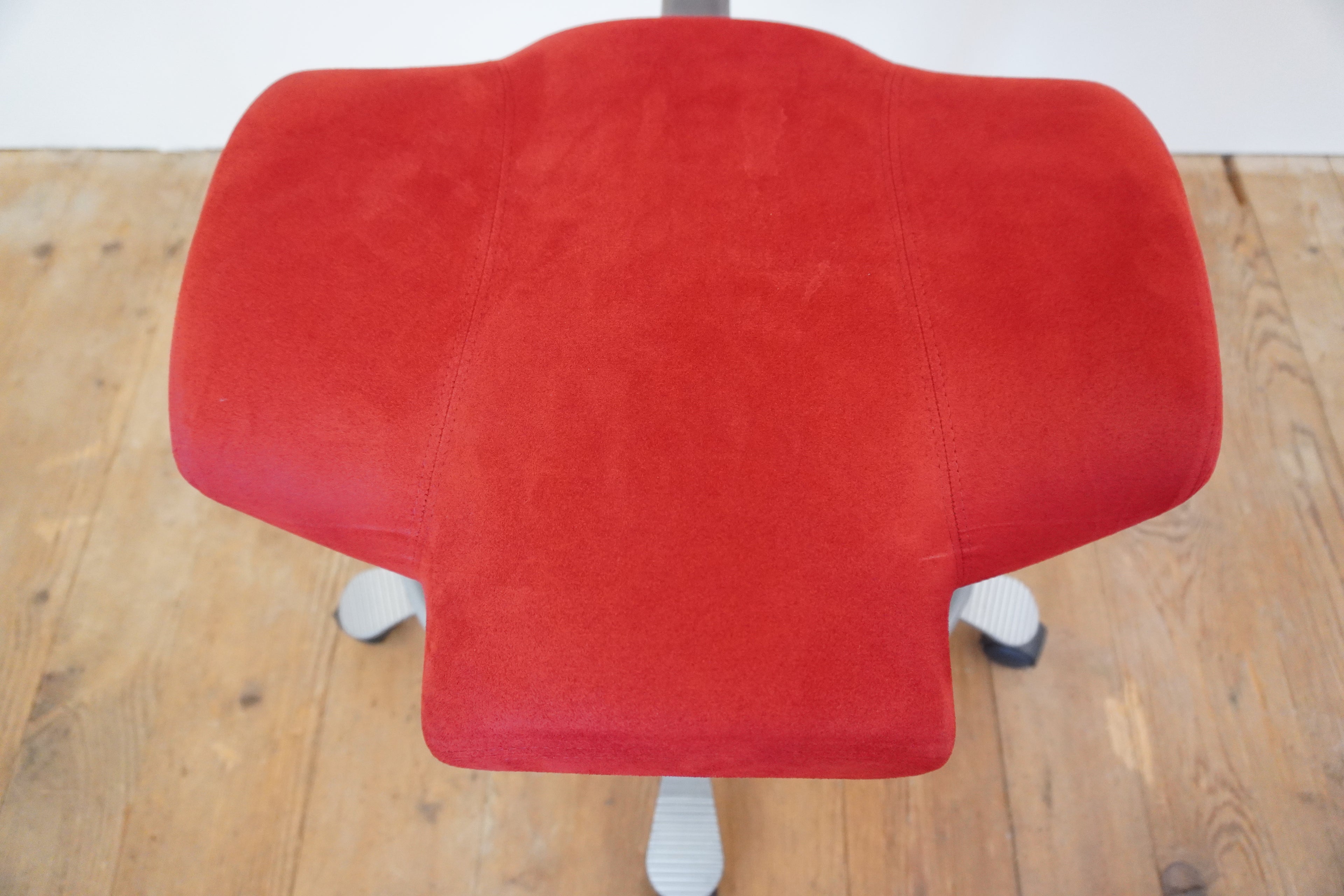 HAG Capisco 8107 Microfaser rot
