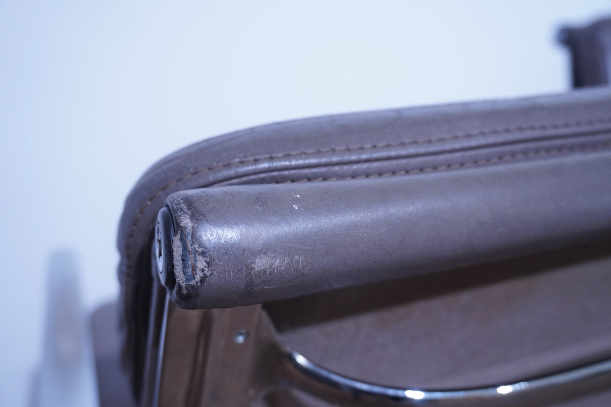 Vitra Soft Pad EA207 Leder beige Vintage 4er Set