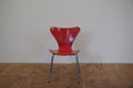 Fritz Hansen Serie 7 rot 3107 Arne Jacobsen