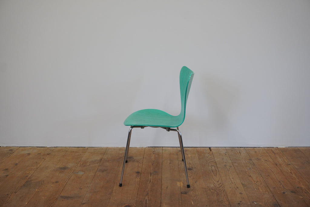 Fritz Hansen Serie 7 türkis 3107 Arne Jacobsen