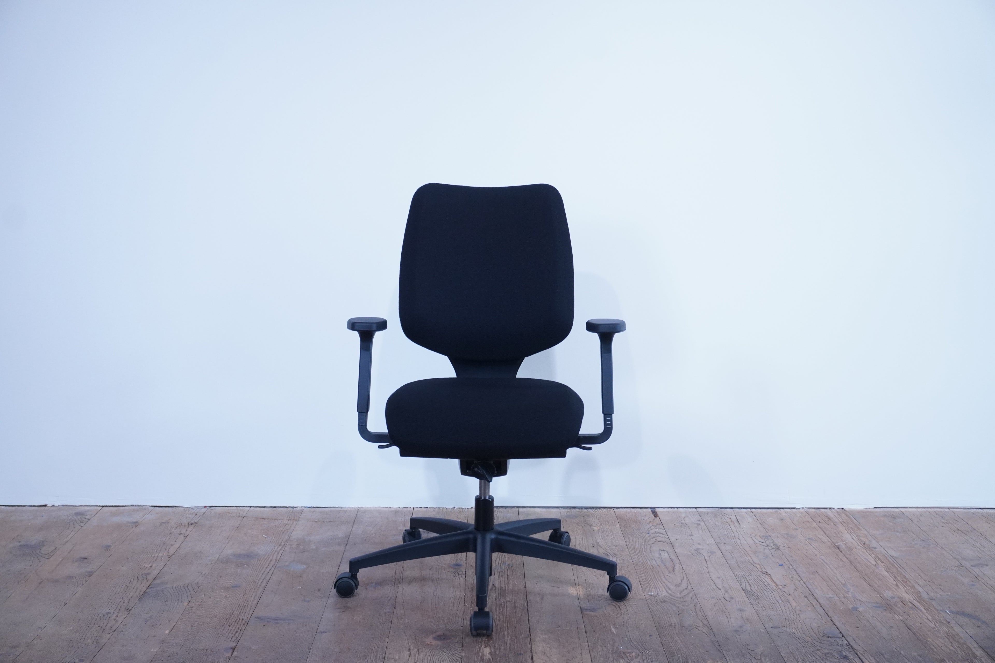 Giroflex Bürostuhl Modell 545 Stoff schwarz