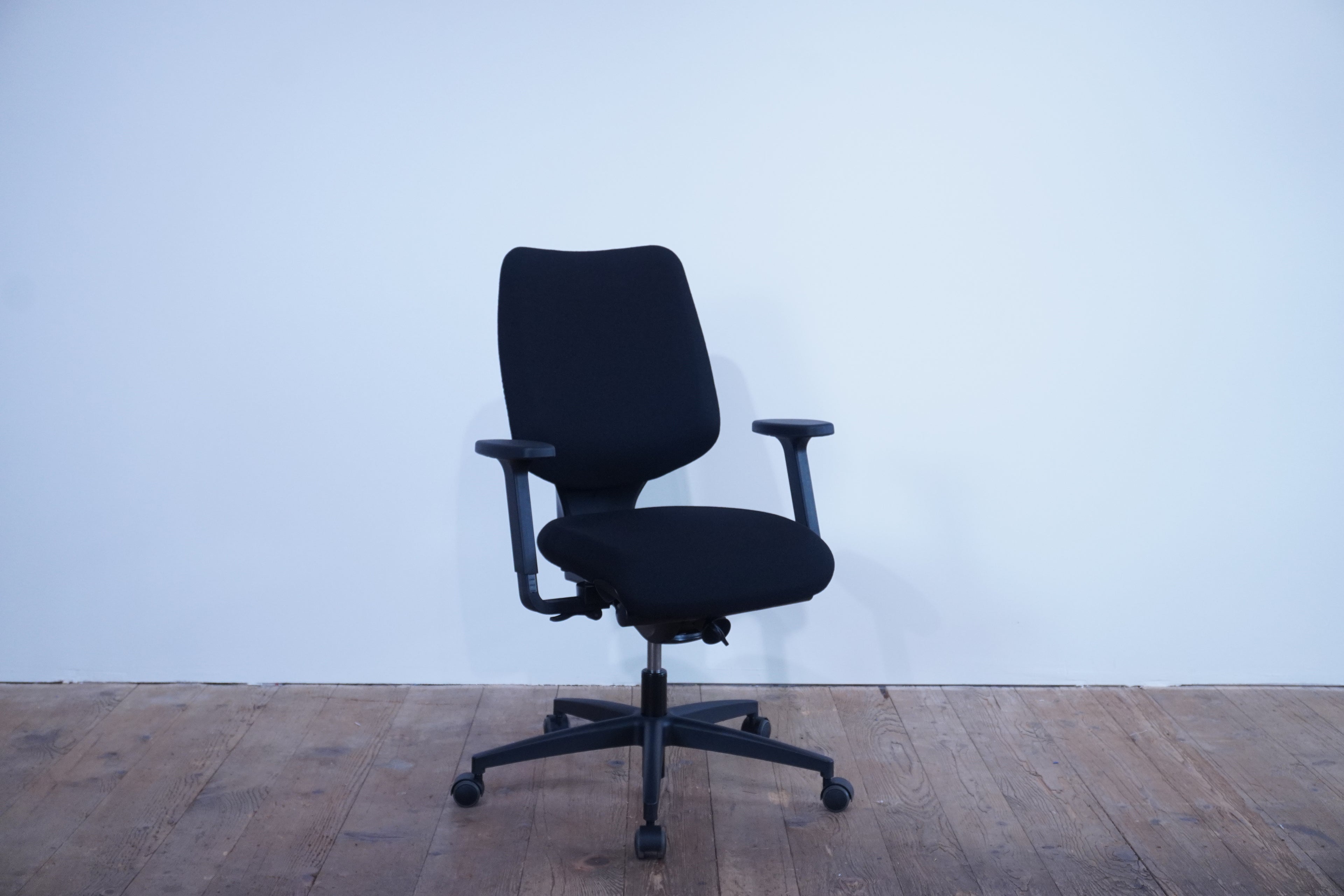 Giroflex Bürostuhl Modell 545 Stoff schwarz