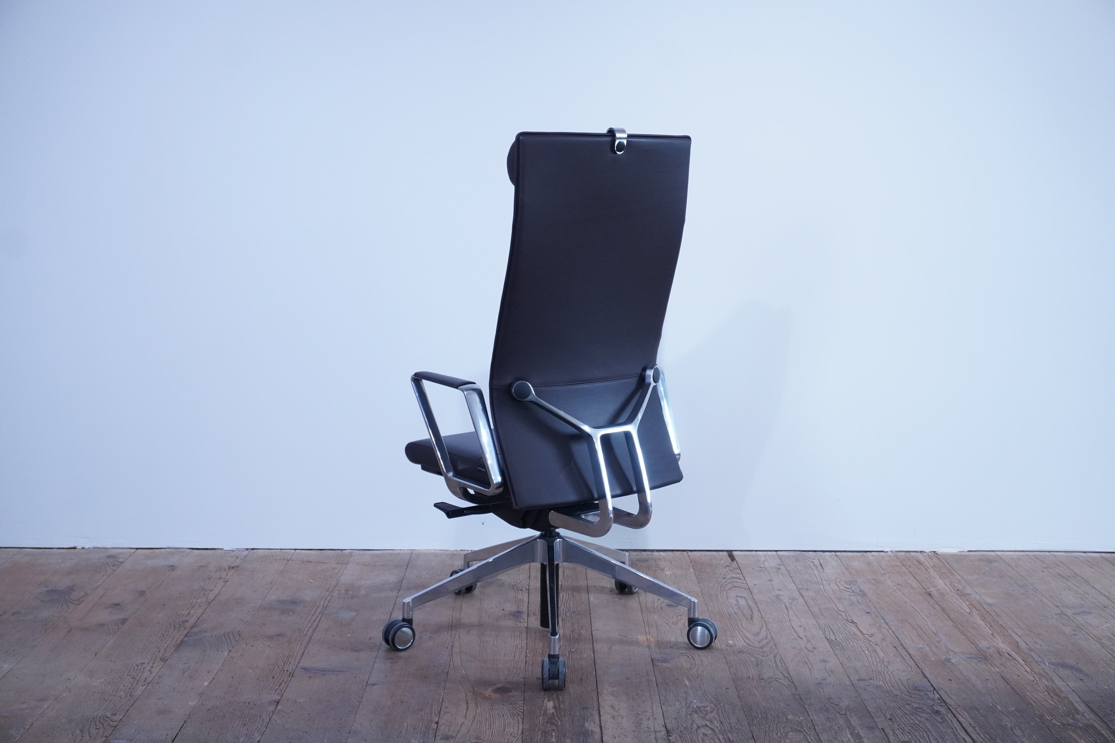 Girsberger Bürostuhl Diagon Executive Leder braun