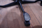 HAG Capisco 8106 Sattelstuhl mit Fussring Leder schwarz