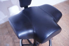HAG Capisco 8106 Sattelstuhl mit Fussring Leder schwarz