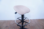 Anatom Silya Hocker Arbeitsstuhl Hochstuhl Microfaser beige