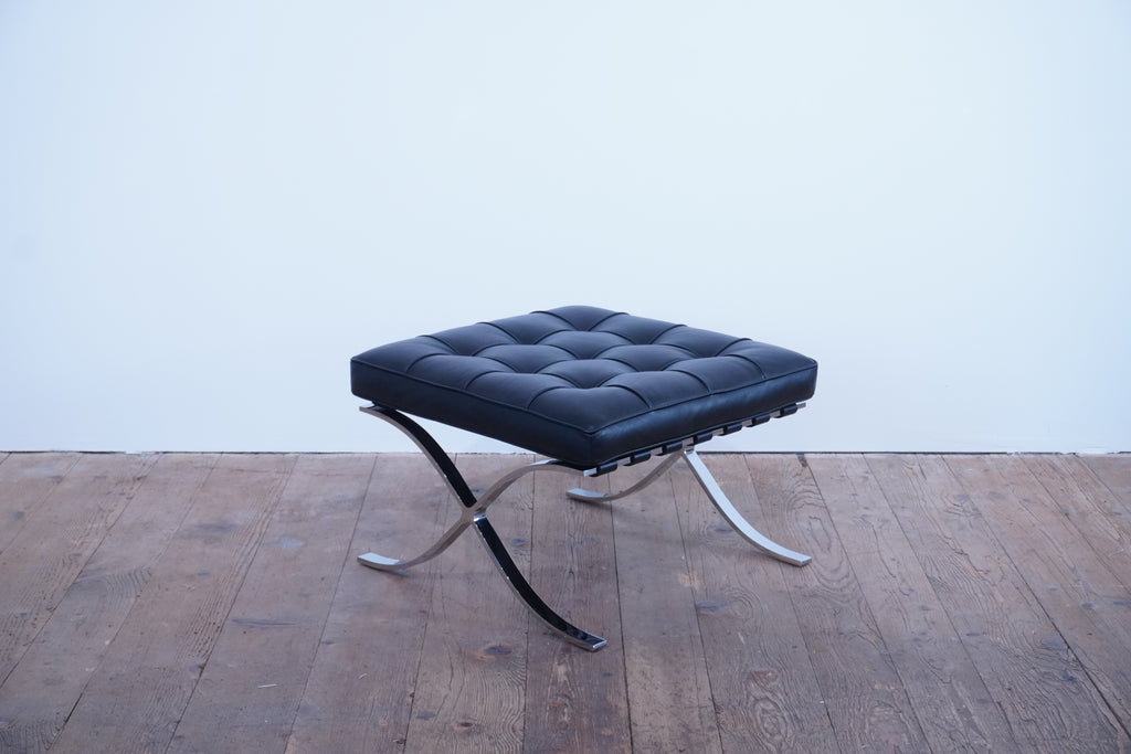 Knoll International Barcelona Ottoman