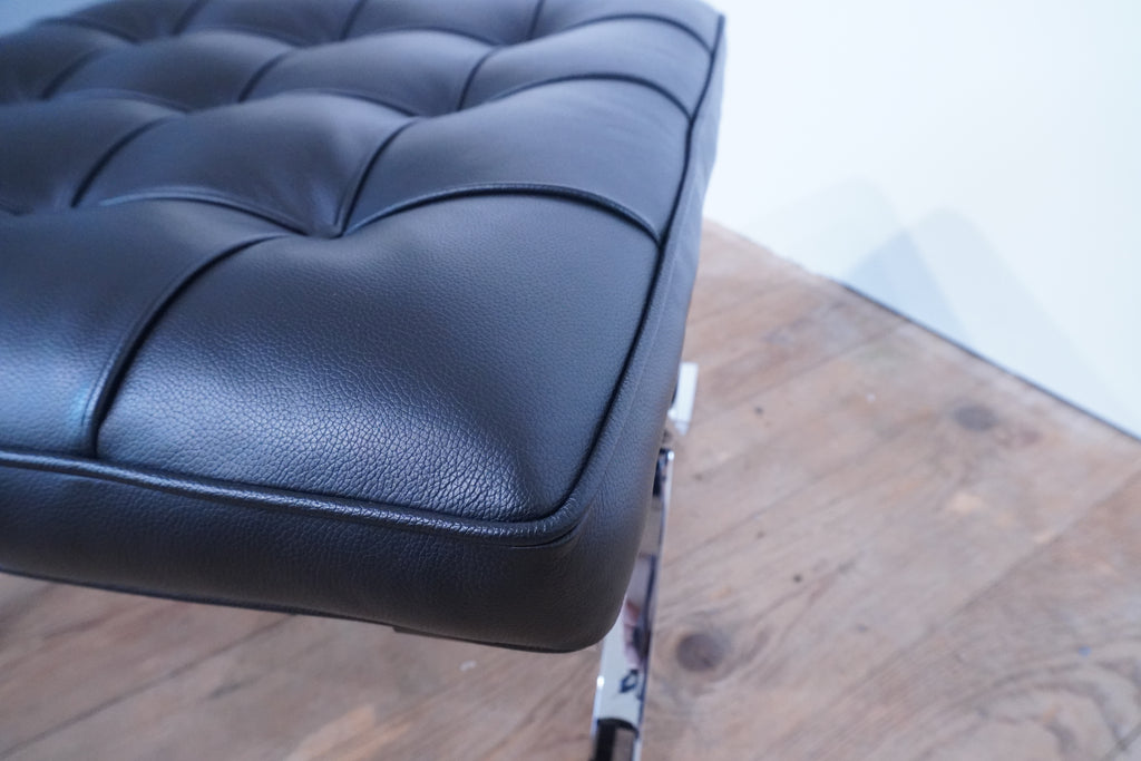 Knoll International Barcelona Ottoman