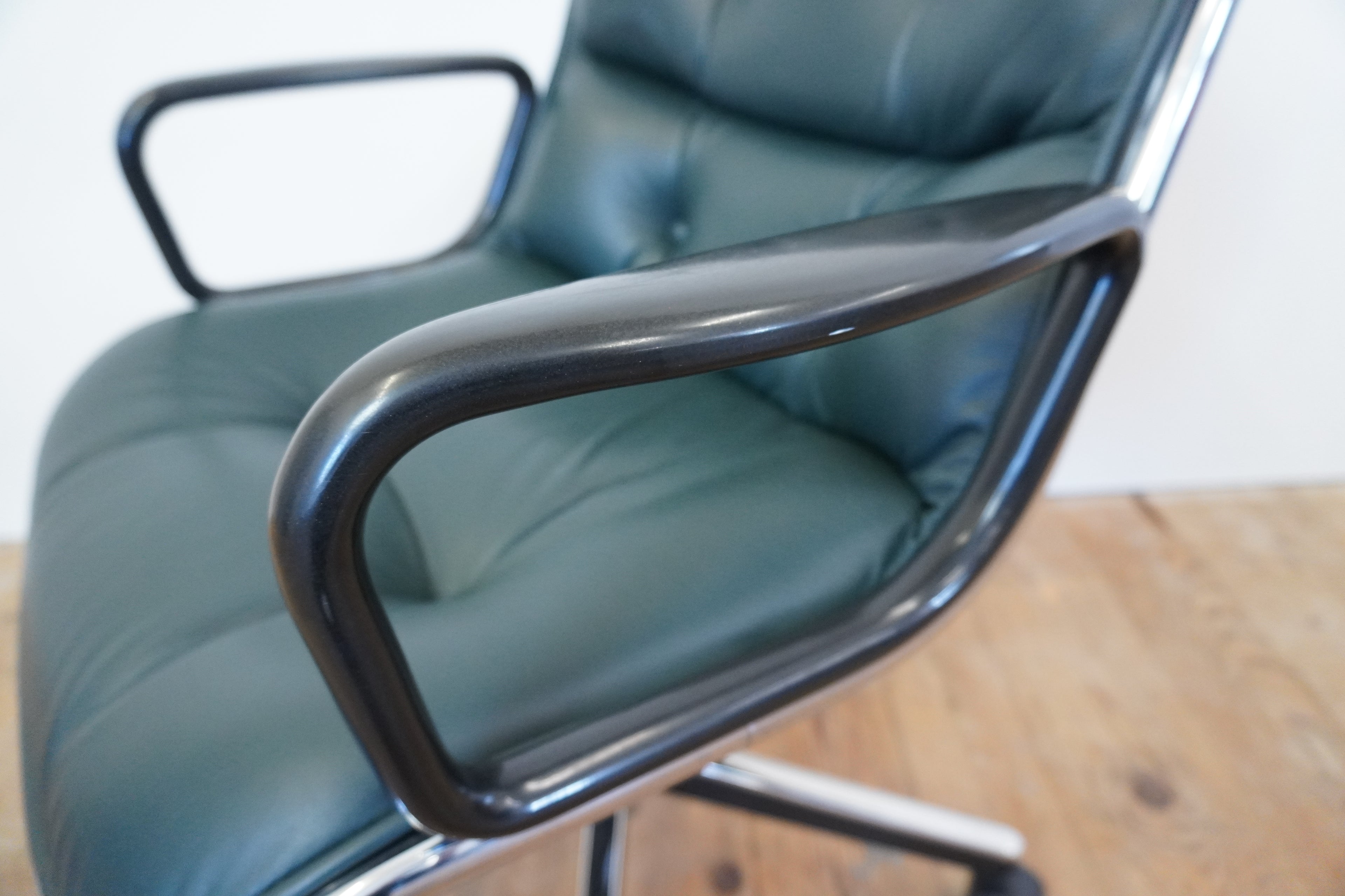 Knoll Pollock Executive Chair Leder dunkelgrün