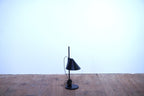 Louis Poulsen YUH Tischleuchte schwarz 61cm