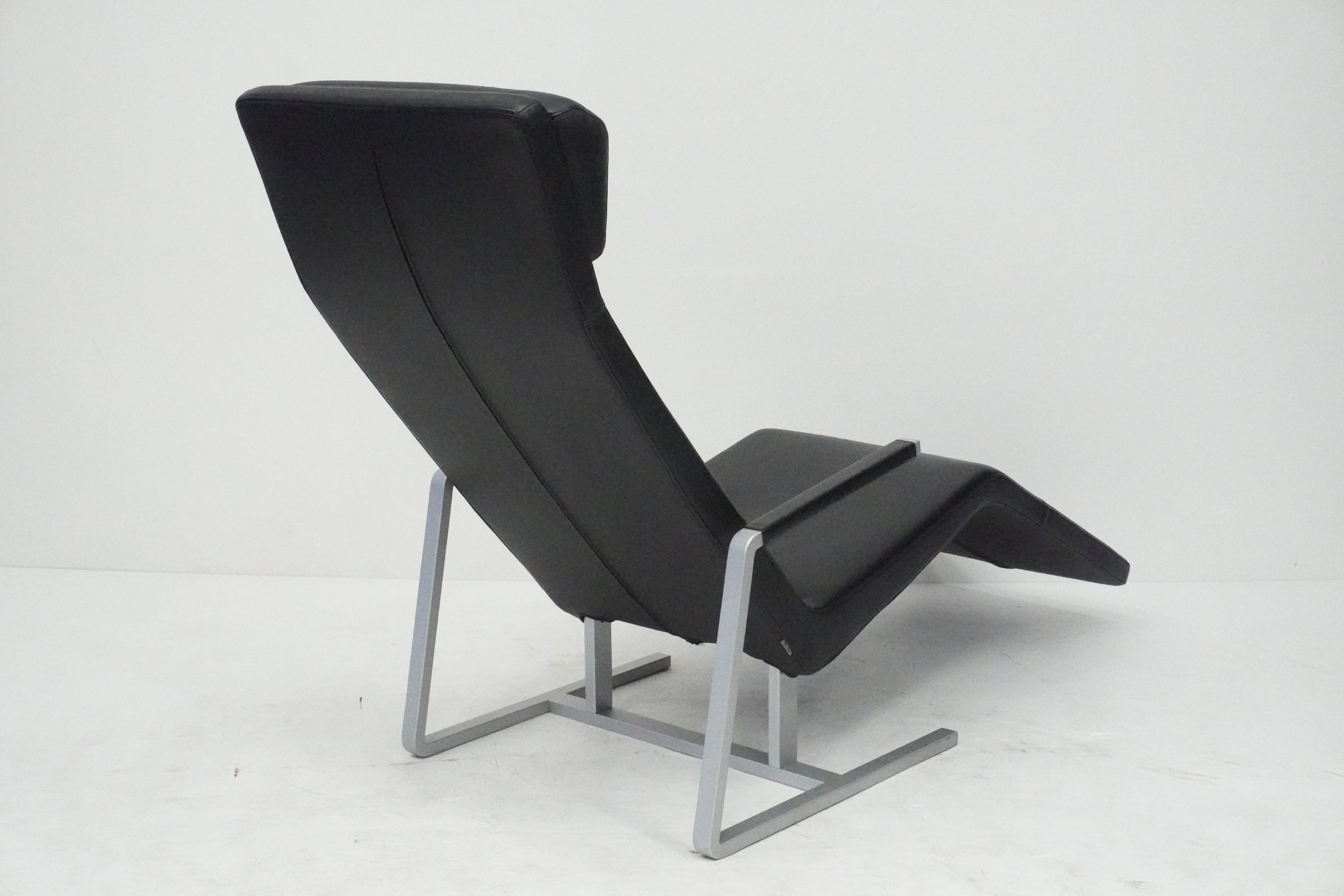 Liege Team by Wellis MaRe Designklassiker Leder schwarz