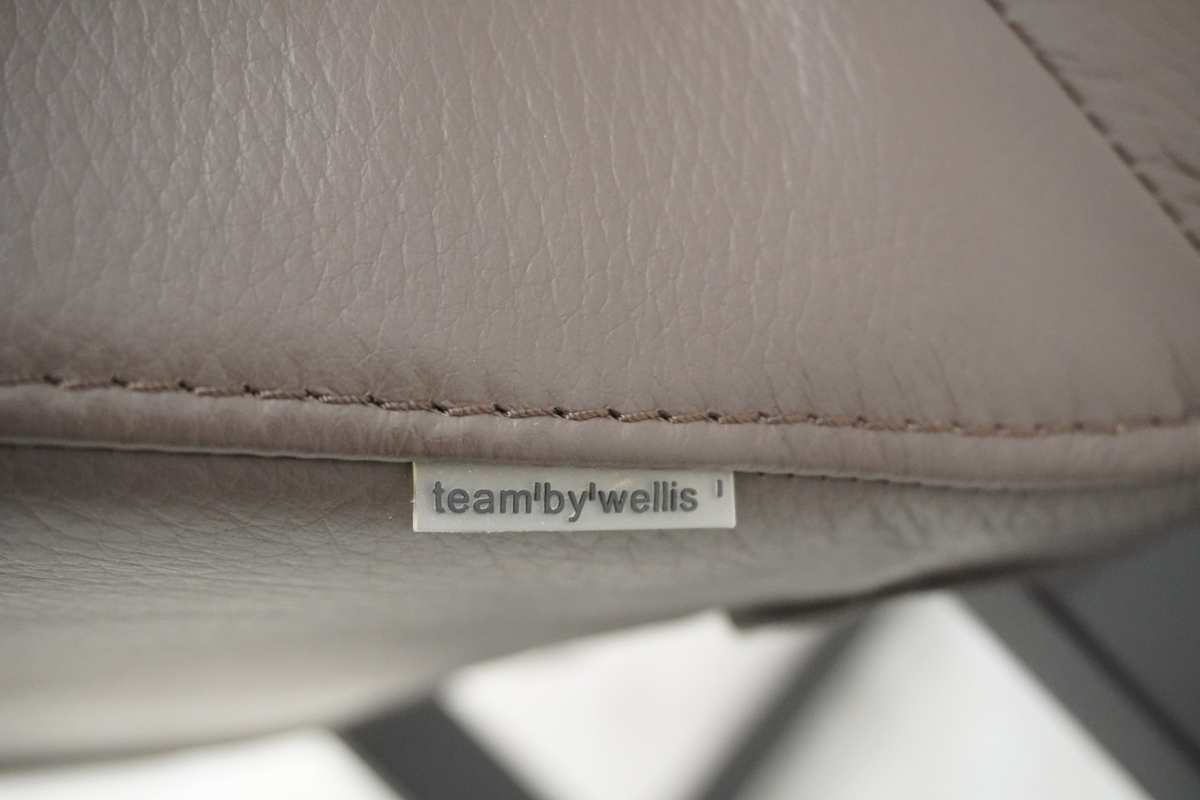 Liege Team by Wellis MaRe Designklassiker Leder dunkelbraun