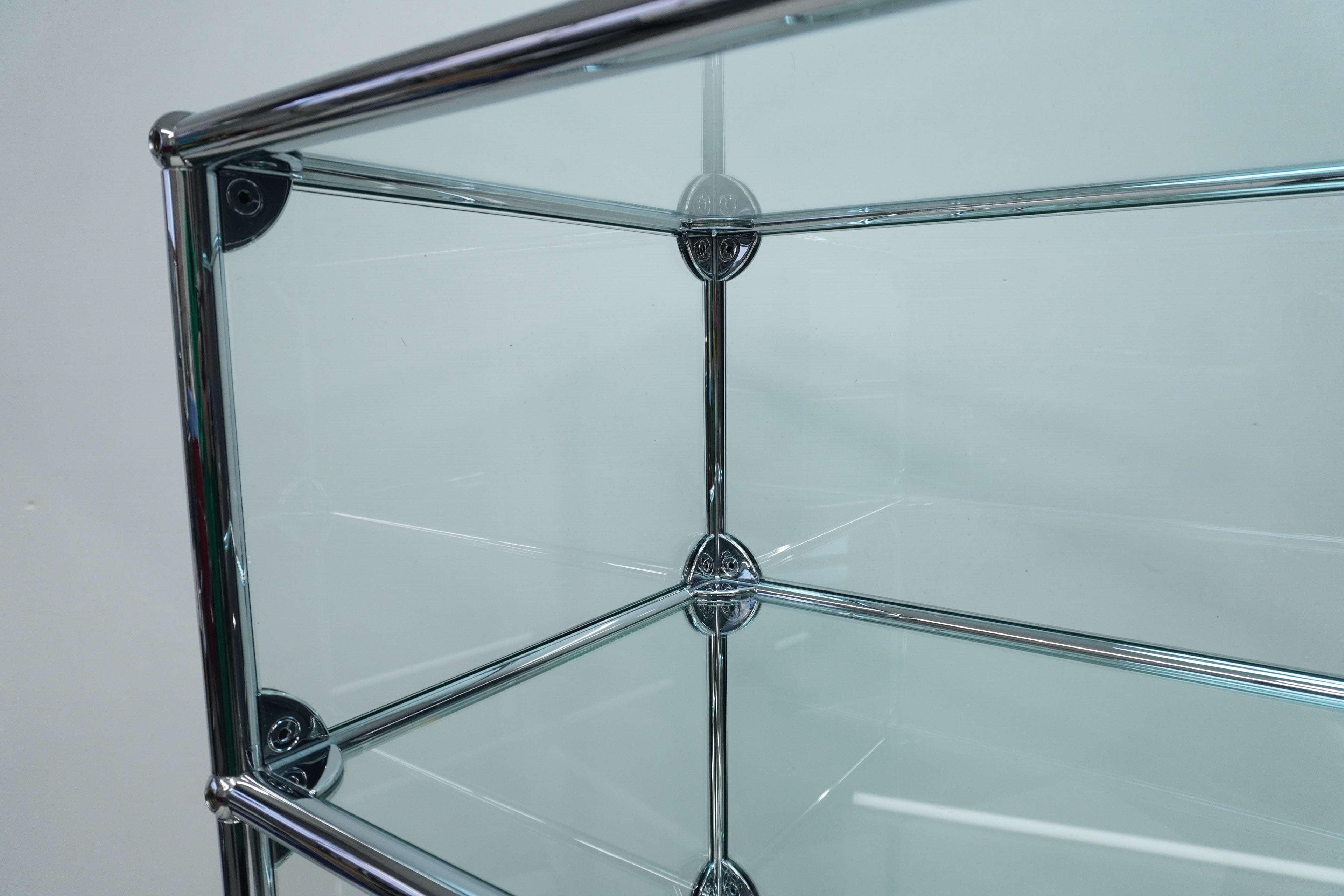 USM Haller Regal Glas Vitrine