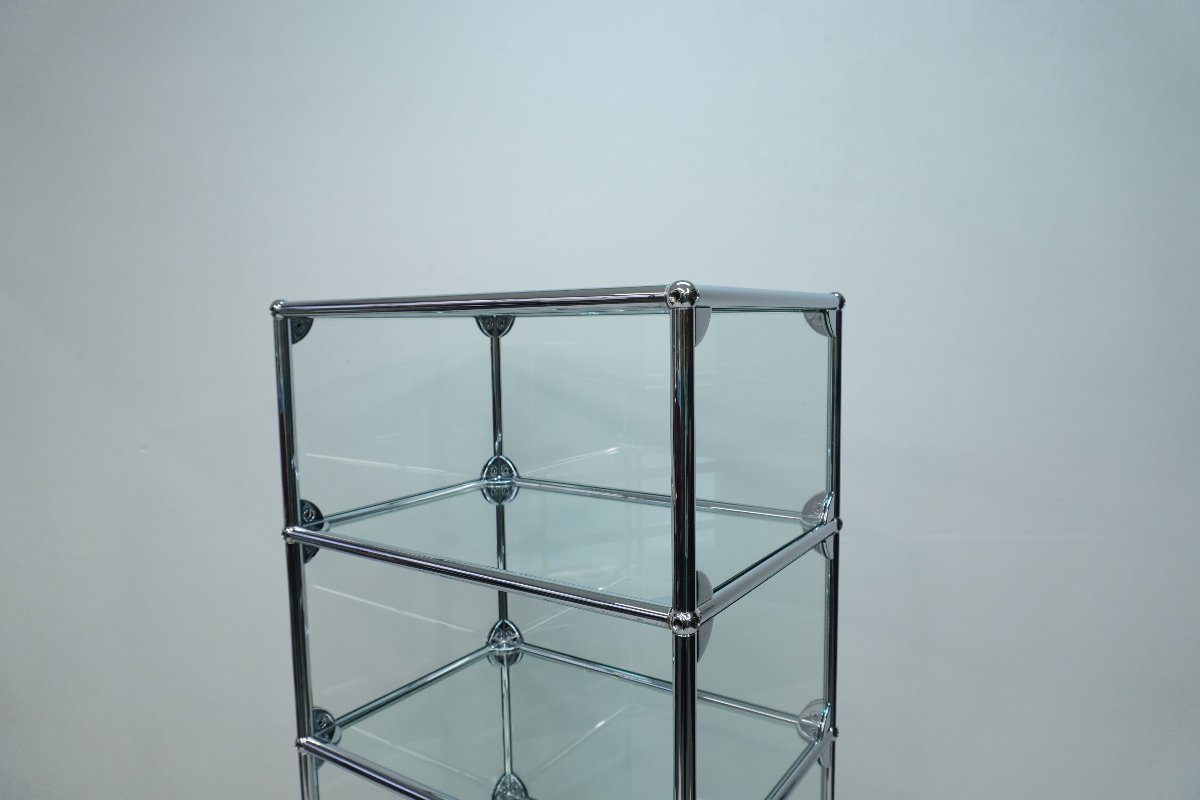USM Haller Regal Glas Vitrine