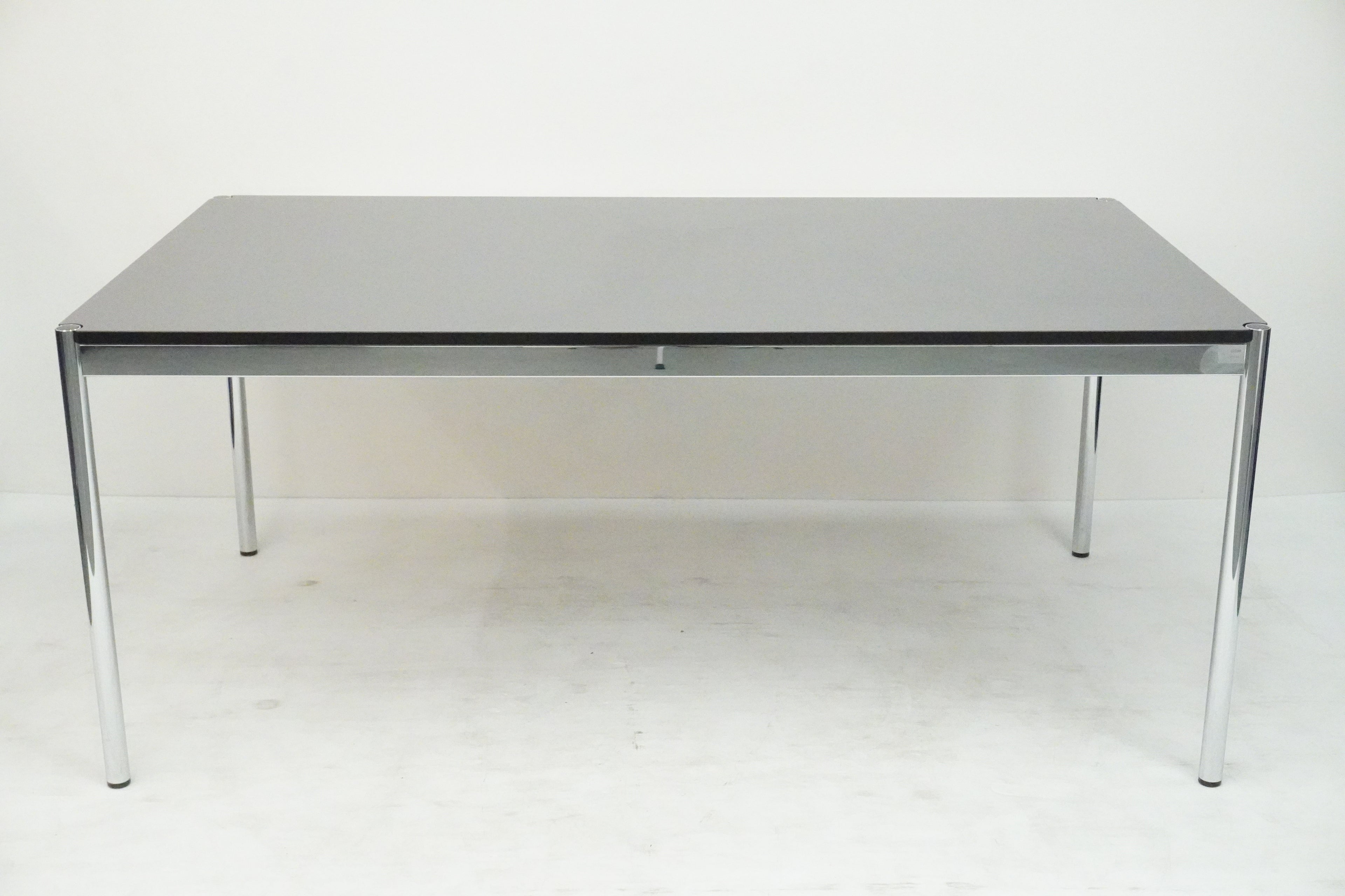 USM Haller Tisch 175x100cm graphitgrau
