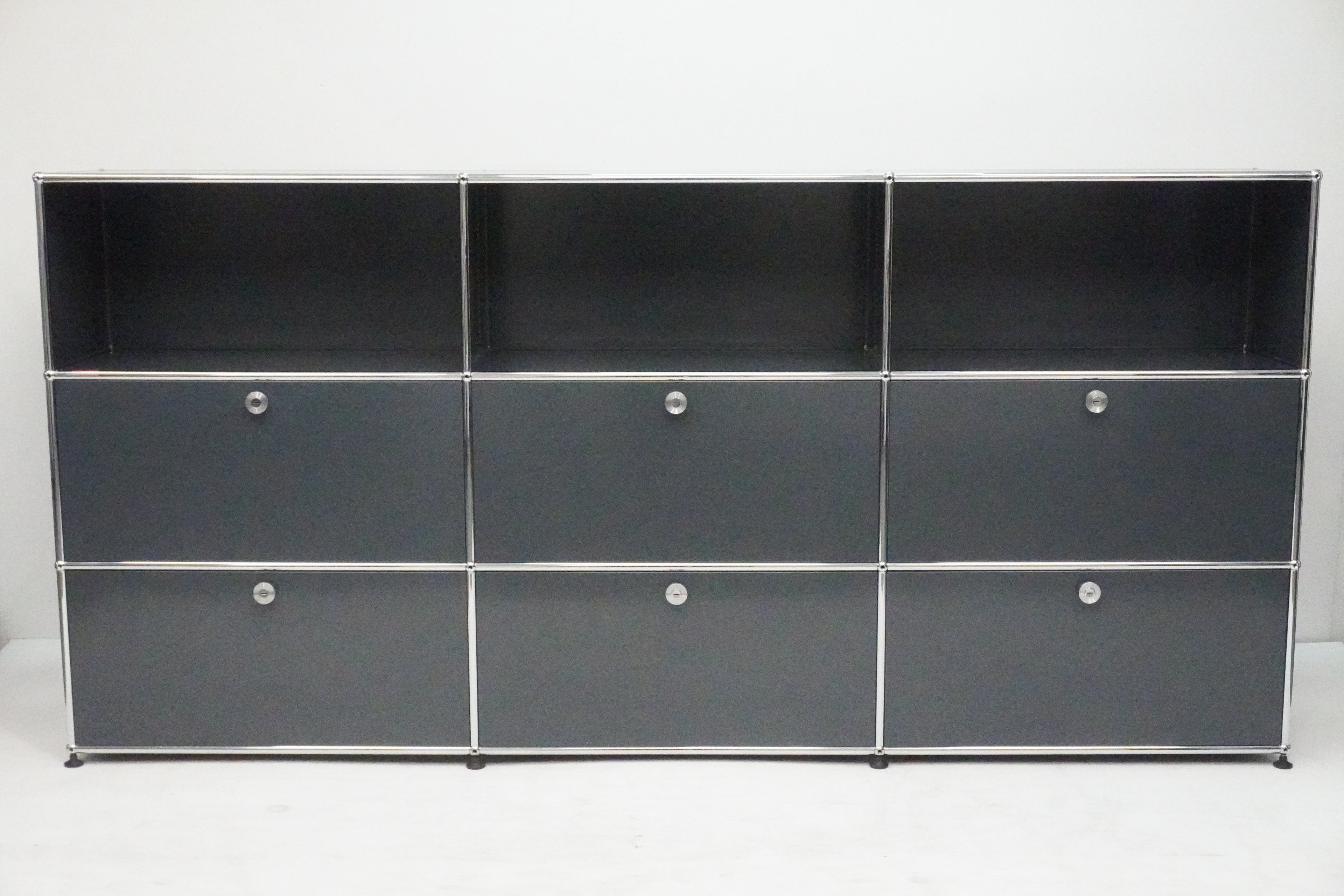 USM Haller Regal 3x3 anthrazitgrau