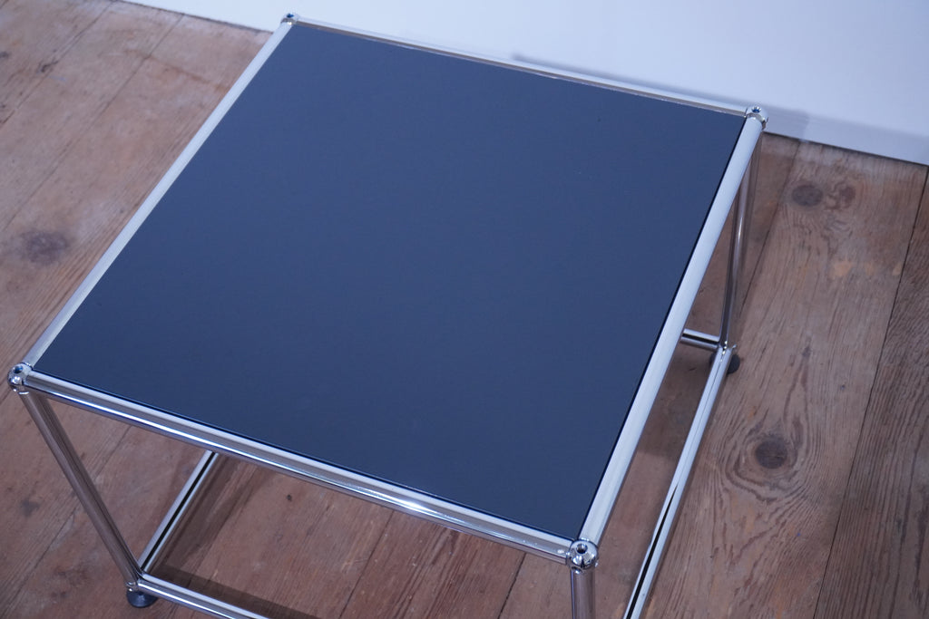 USM Haller Clubtisch anthrazitgrau 50 x 50 x 35
