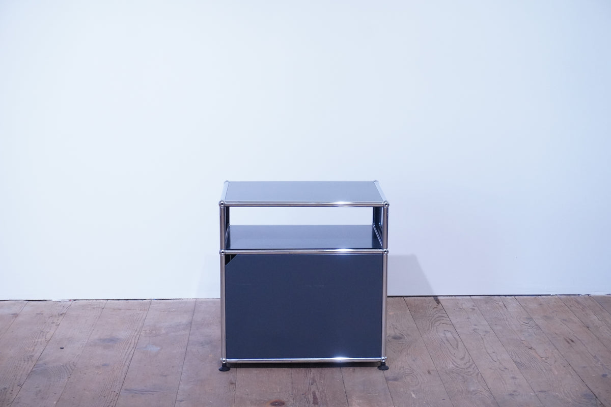 USM Haller Nachttisch anthrazitgrau 50 x 35