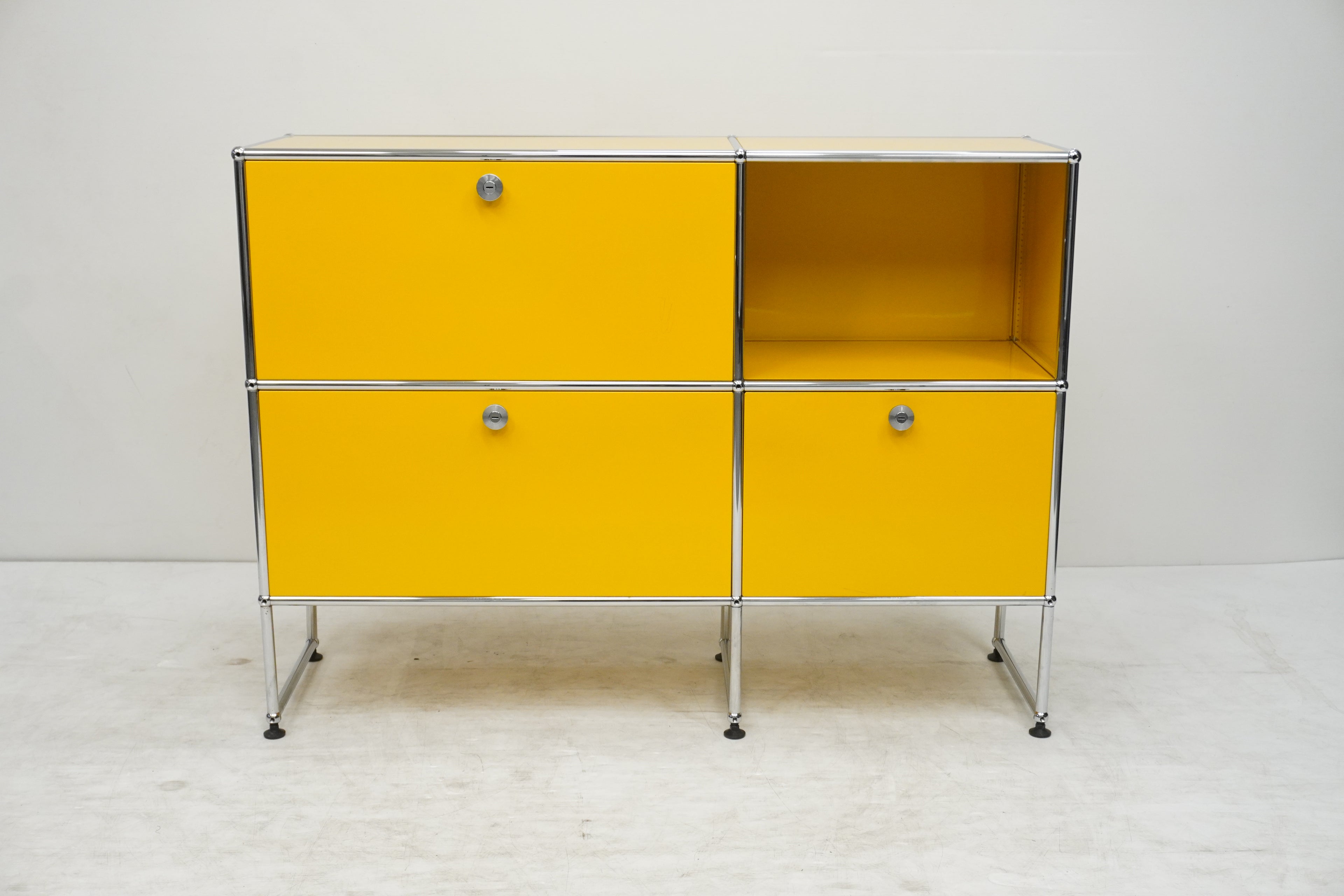 USM Haller Regal 2x3 goldgelb