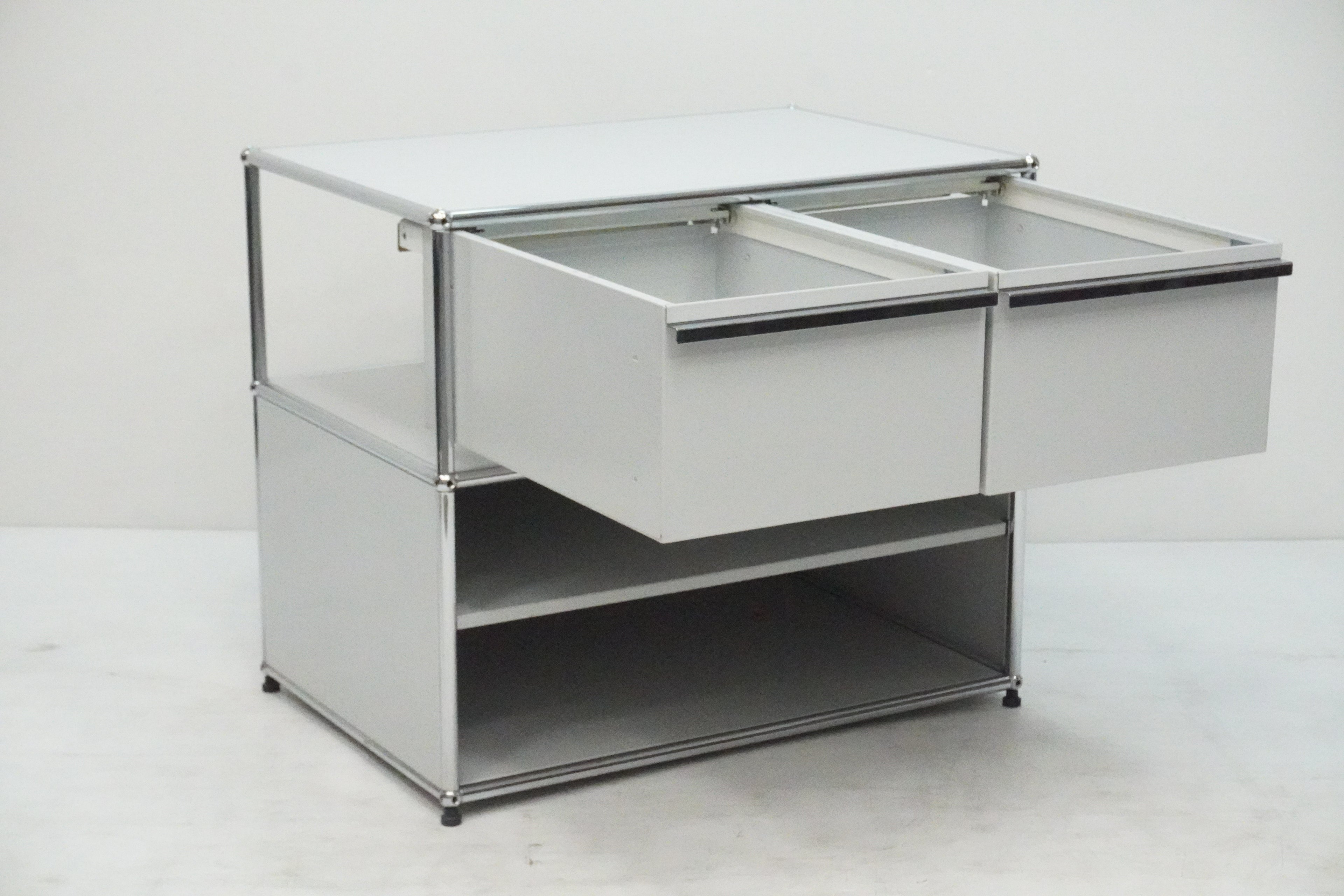 USM Haller Regal 1x2 lichtgrau