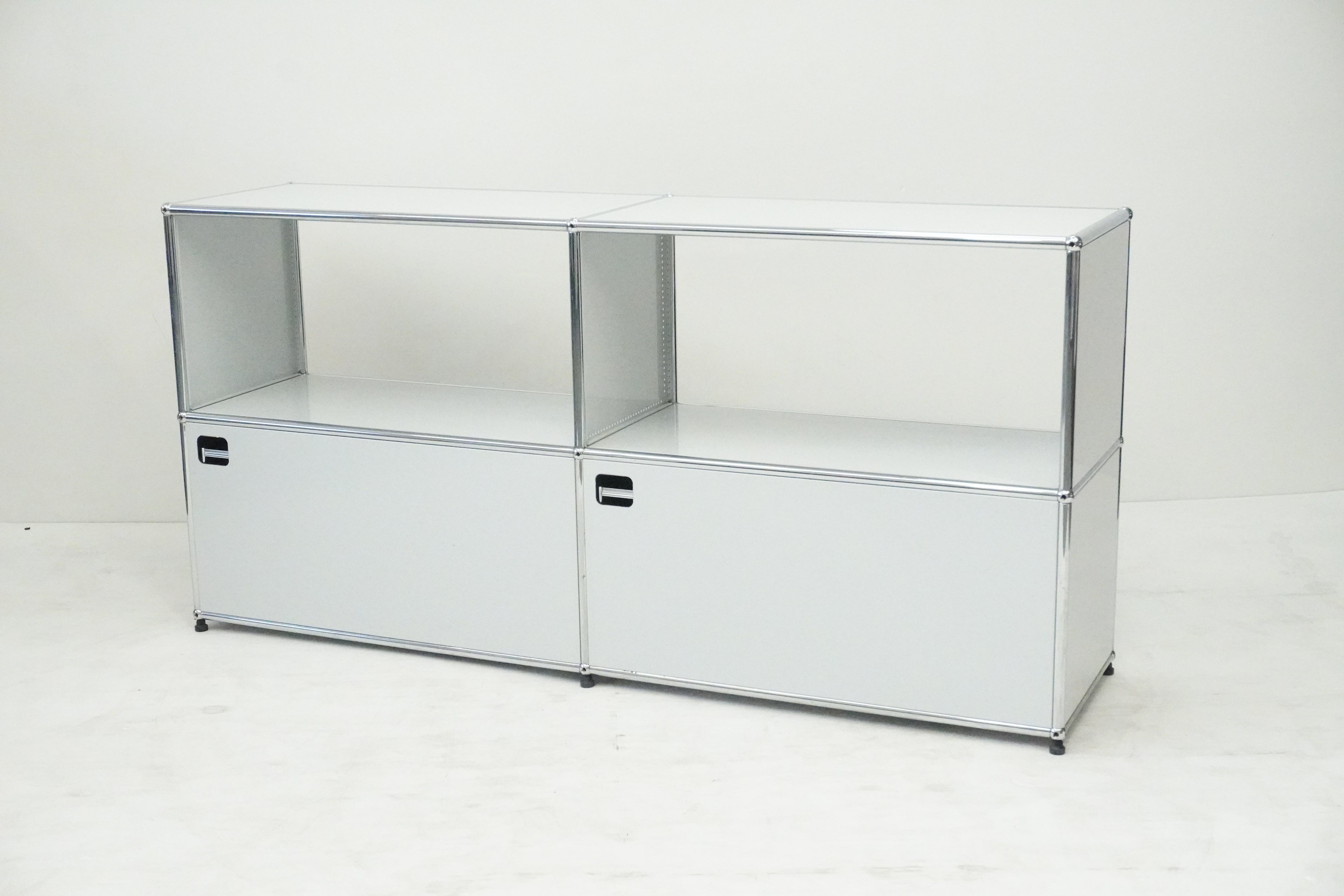USM Haller Regal 2x2 lichtgrau