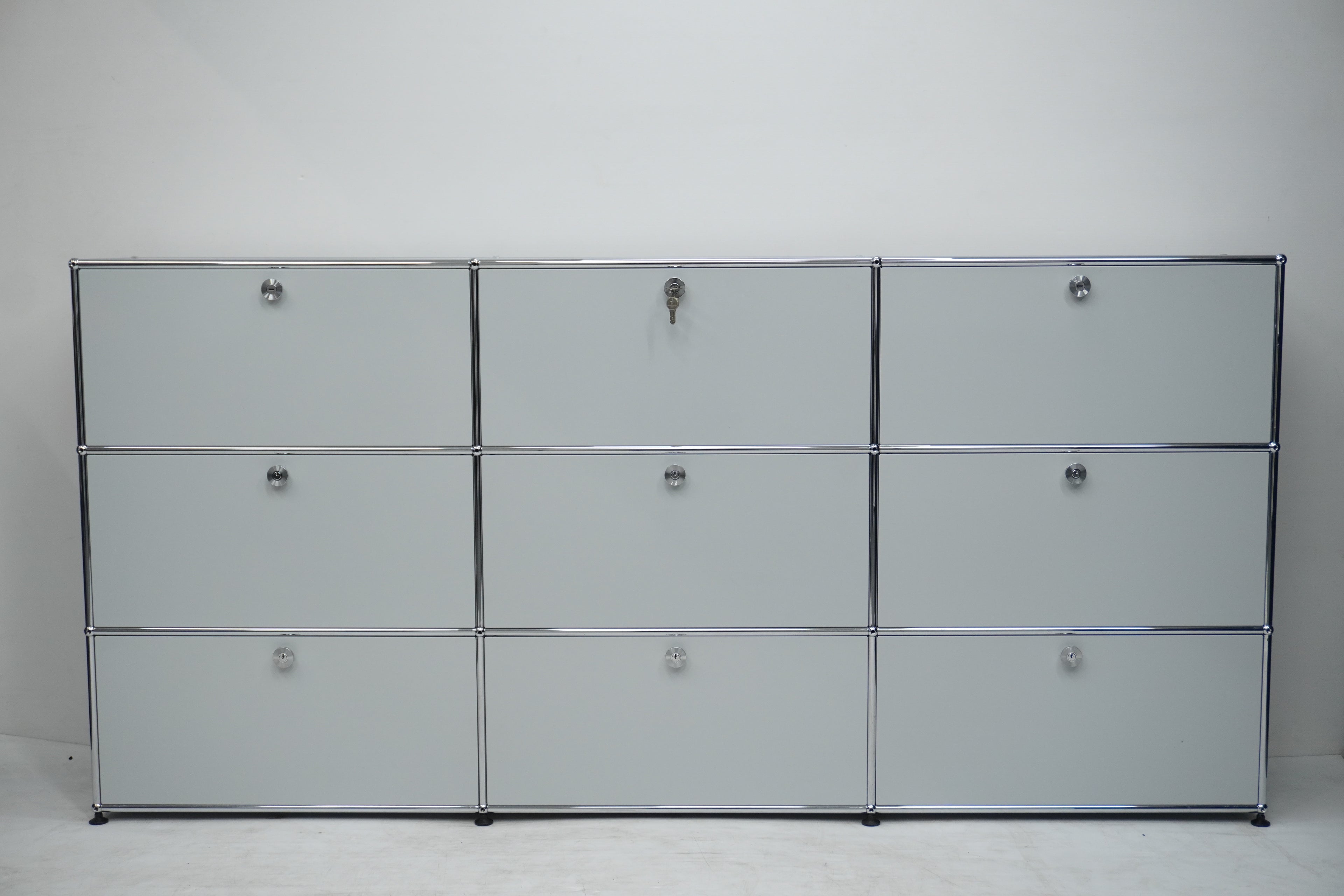 USM Haller Regal 3x3 lichtgrau