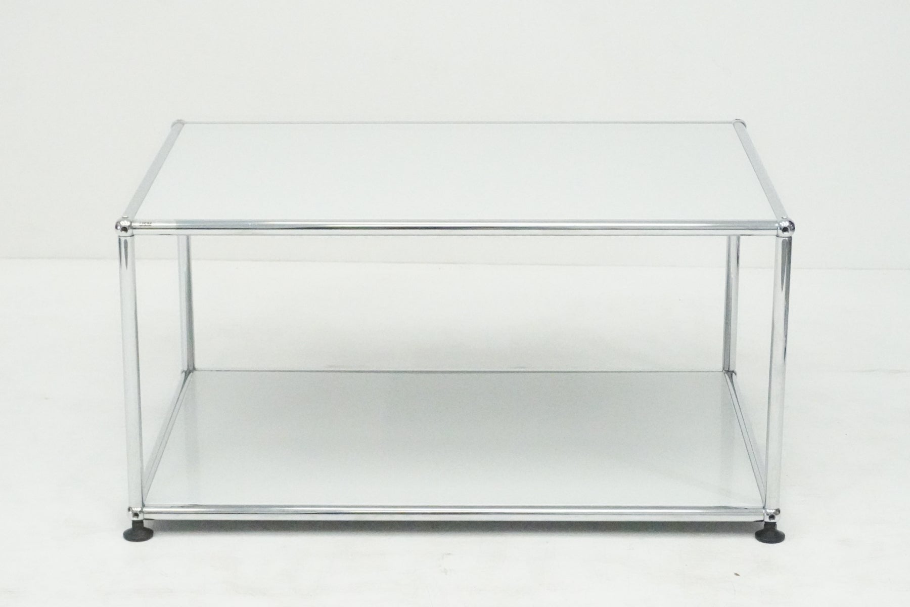 USM Haller Clubtisch lichtgrau 75x50x35cm