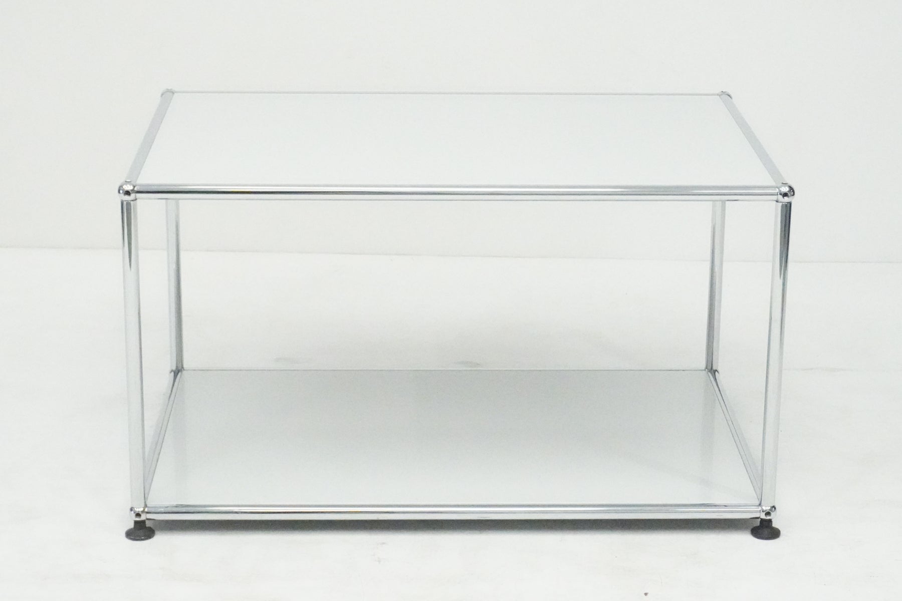 USM Haller Clubtisch lichtgrau 75x50x39.5cm